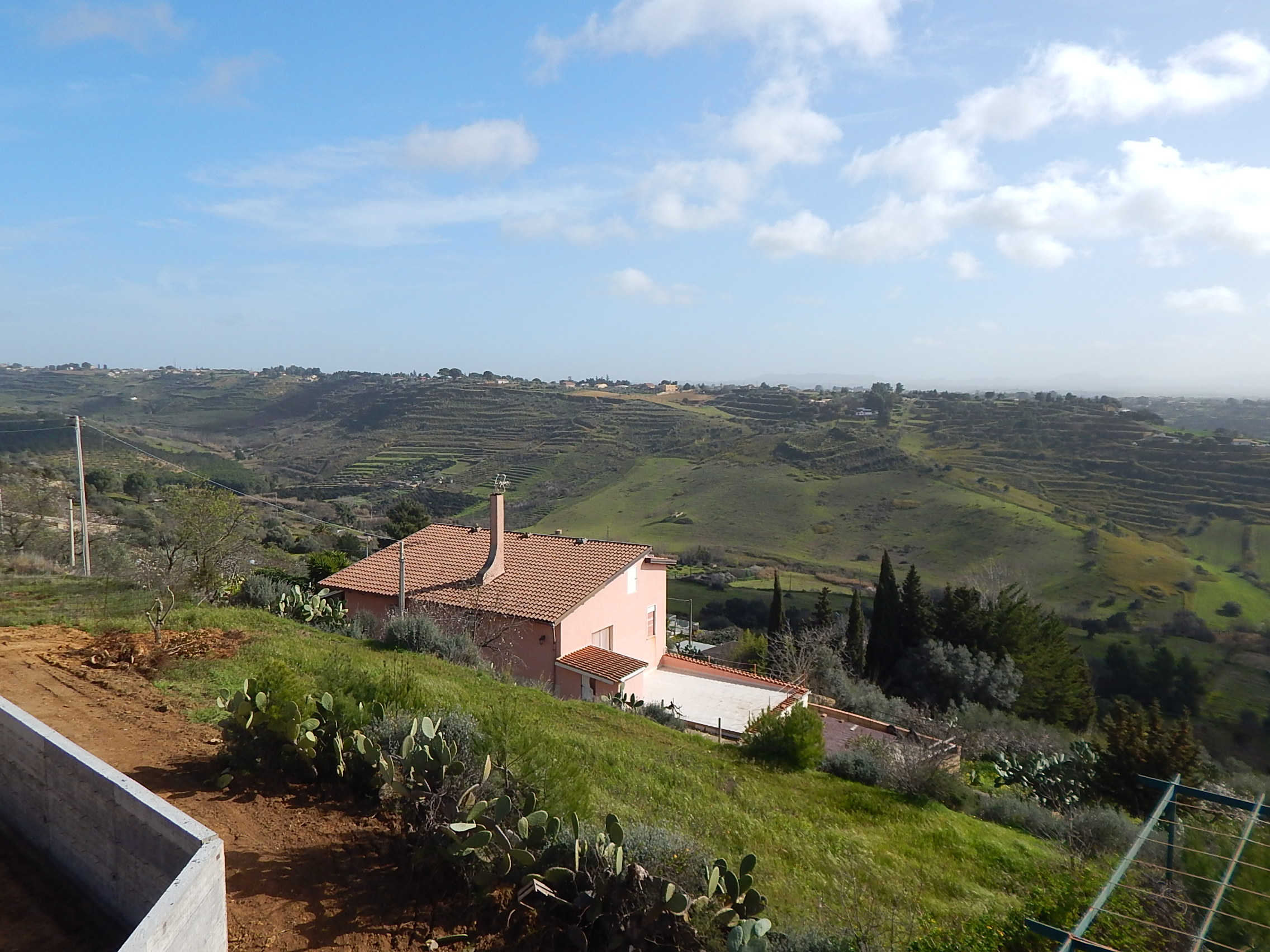 Villa singola o bifamiliare a Caltagirone