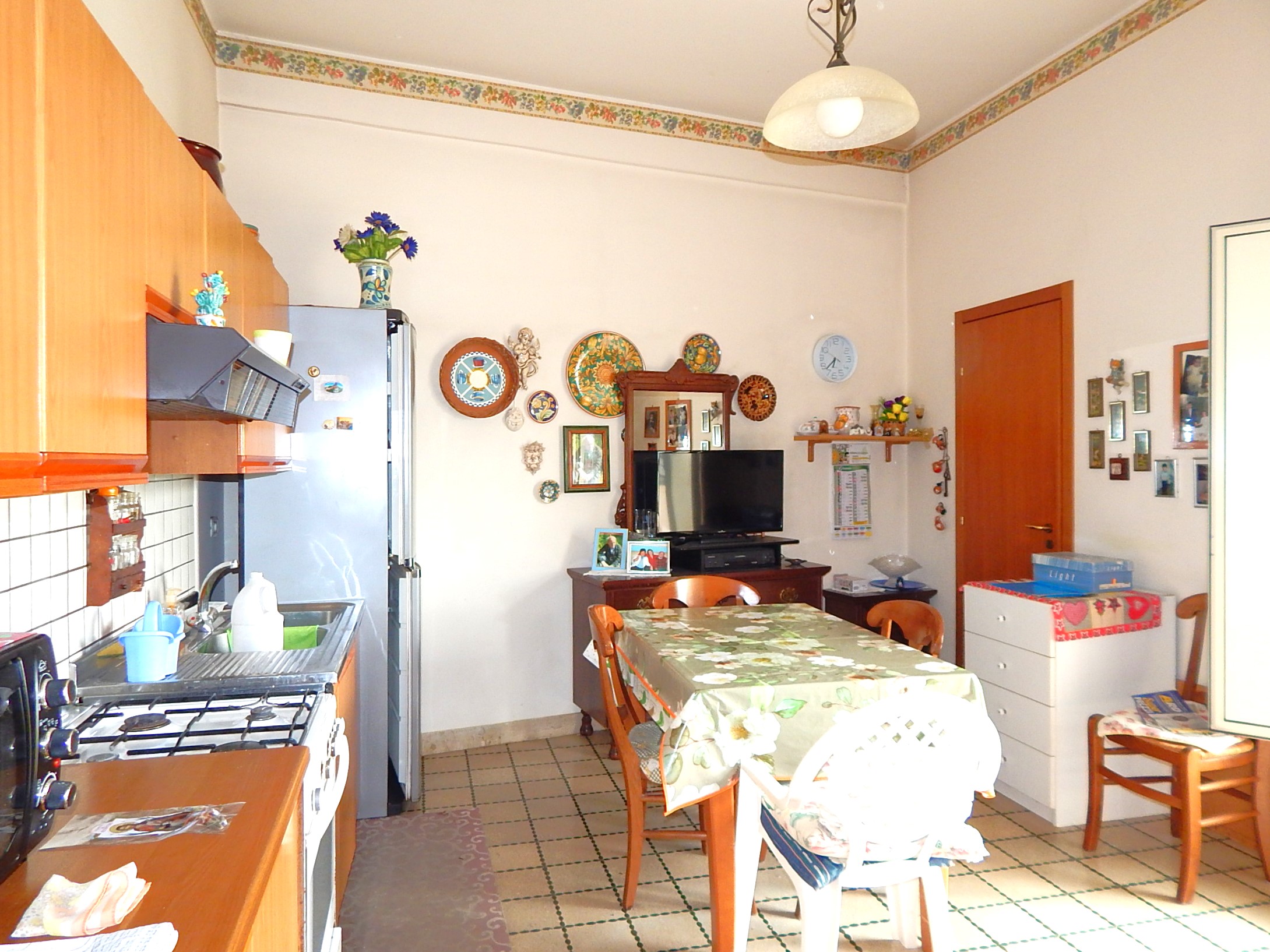 camera da letto, appartamento via fontanelle 13